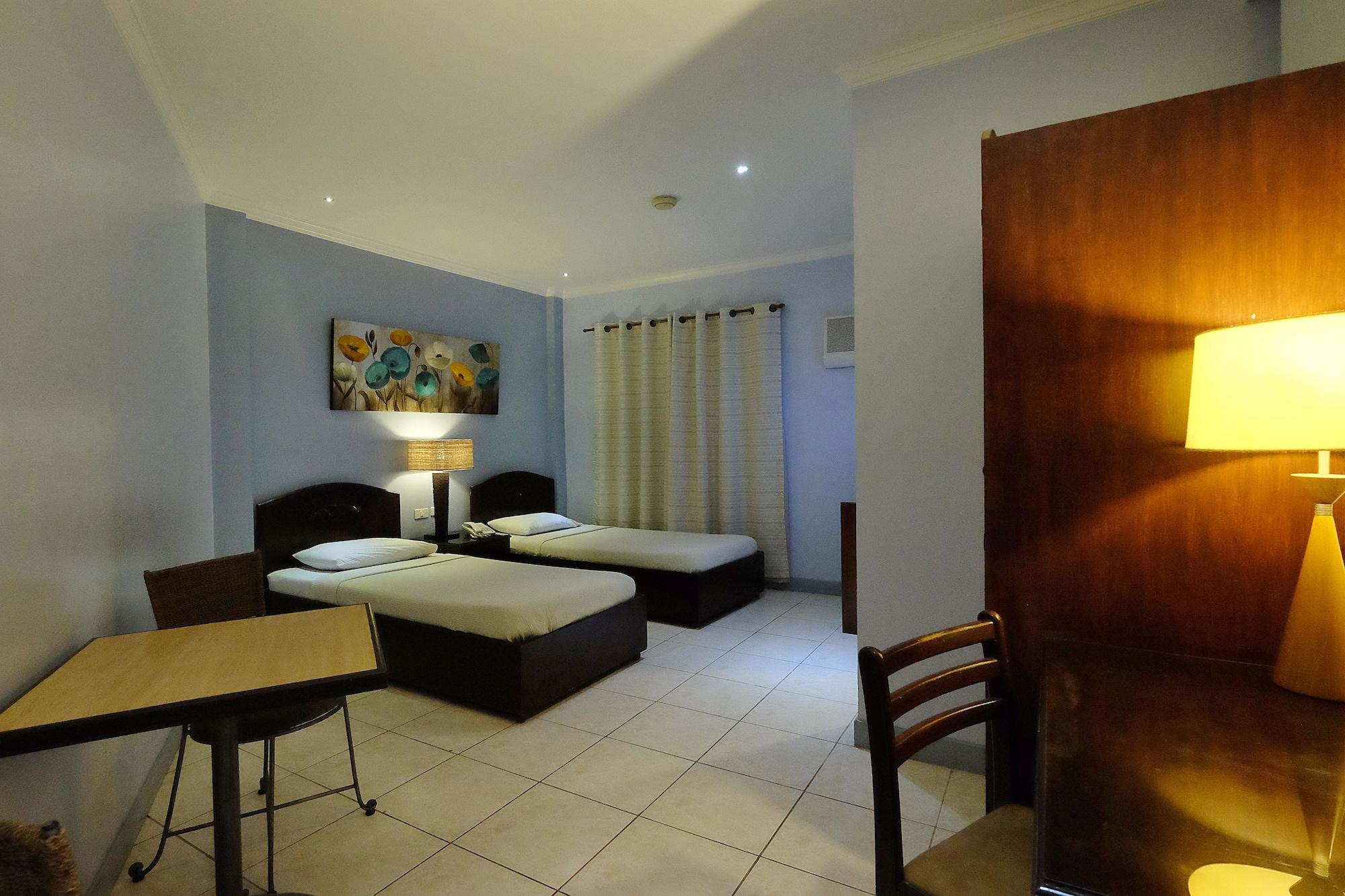Palazzo Pensionne Cebu Esterno foto