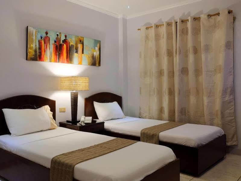 Palazzo Pensionne Cebu Esterno foto