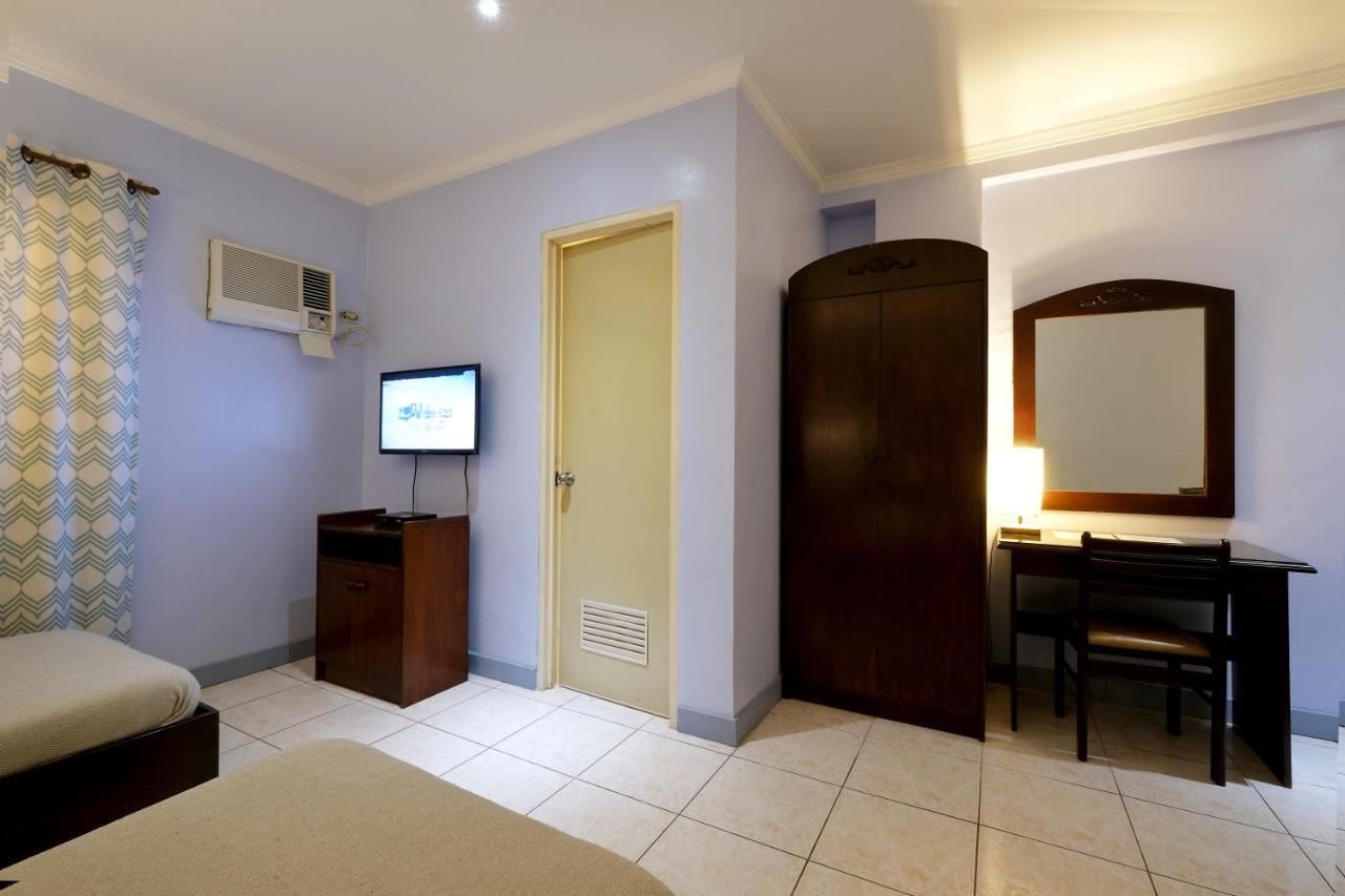 Palazzo Pensionne Cebu Esterno foto