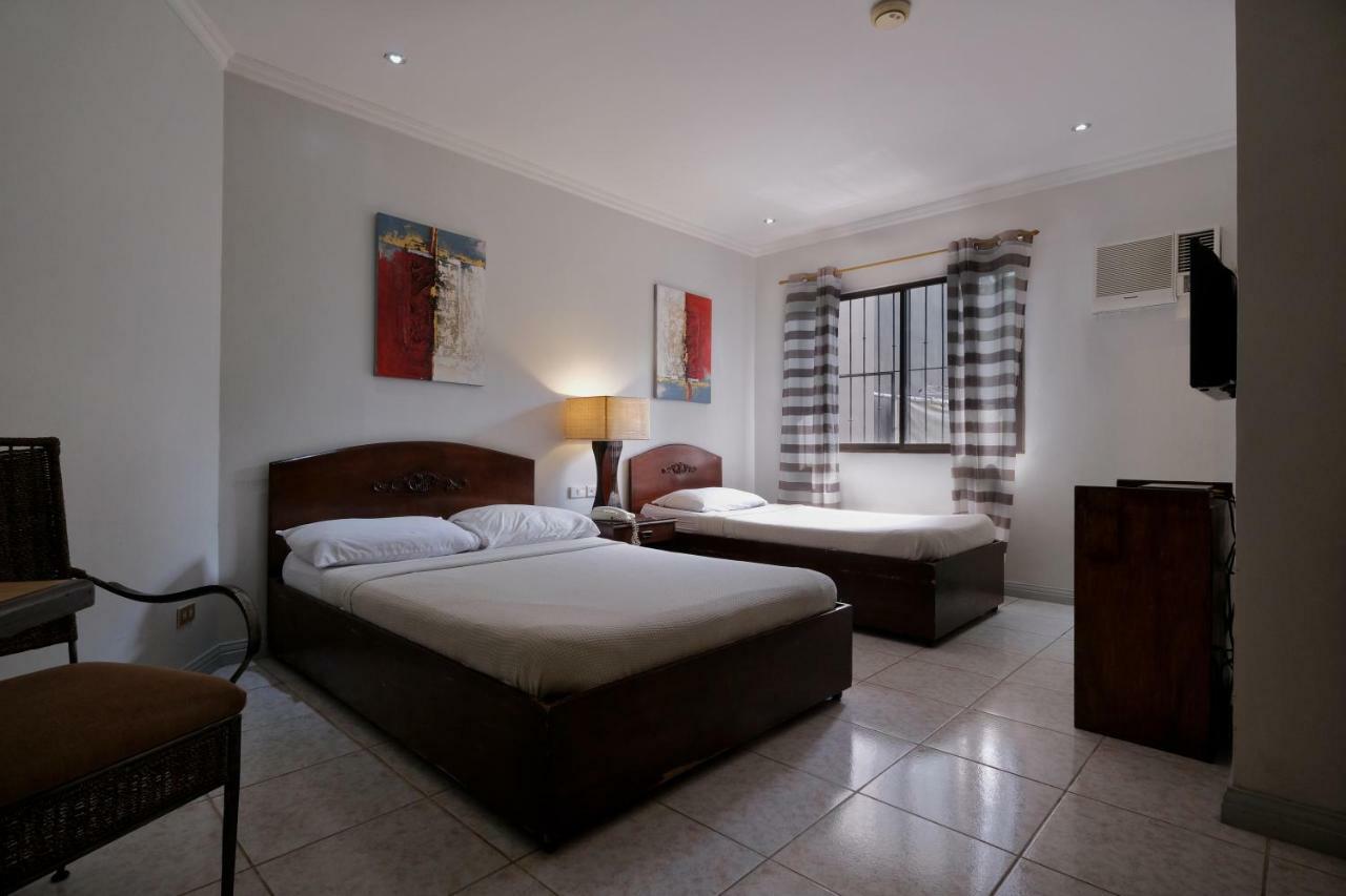 Palazzo Pensionne Cebu Esterno foto